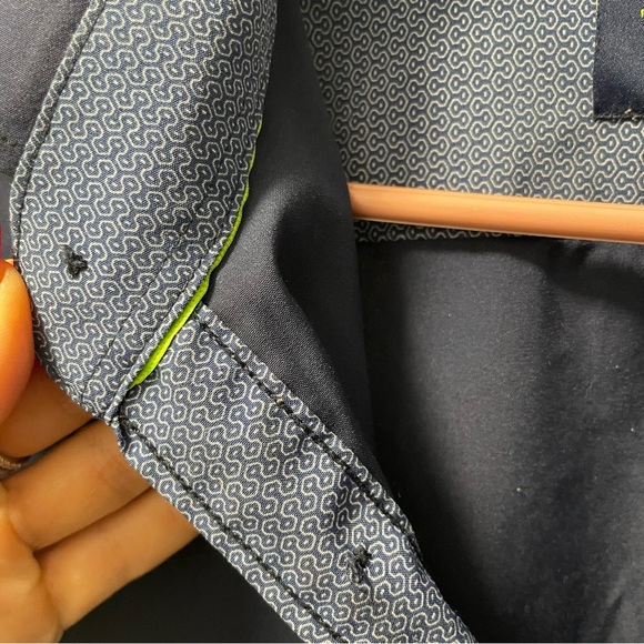 Tom Blaine Large  Men's Deep Blue Button Down Shirt - Picture 7 of 10